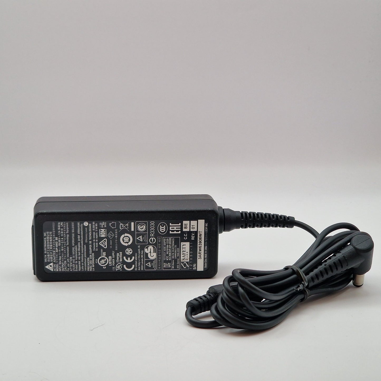 19V 2.1A 40W AC Genuine Delta APD-40KD BB LAPTOP POWER CHARGER ADAPTER UK A13 - AVOLVE