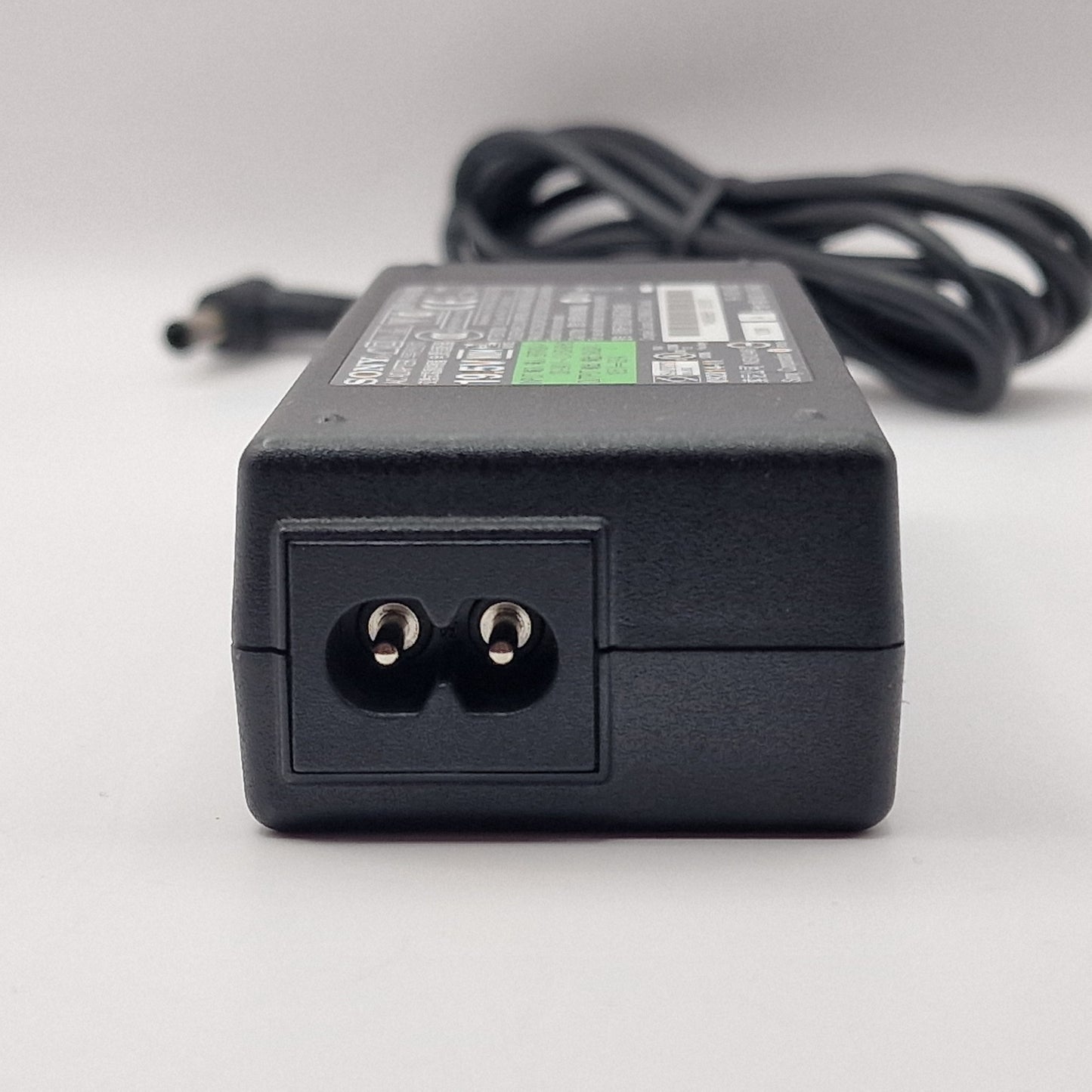 19.5V 3.9A 65W AC Genuine Sony VGP-AC19V33 LAPTOP POWER CHARGER ADAPTER UK